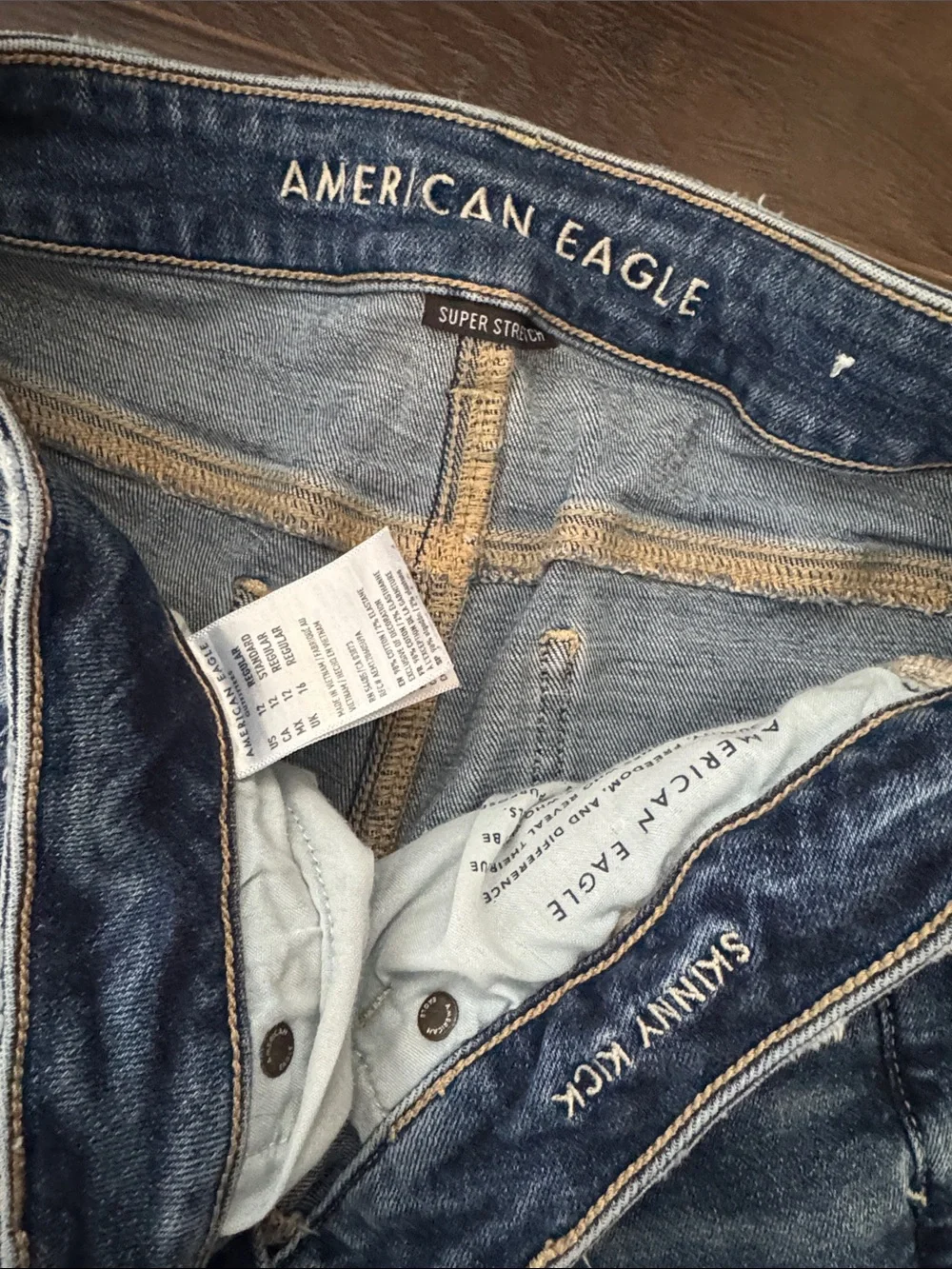 American Eagle Outfitters  Distressed Super Stretch Skinny Kick Jeans